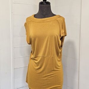 Elegant Mustard Short Sleeve Top